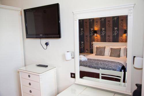 The Lairg Hotel, Edinburgh