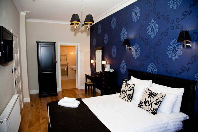 The Lairg Hotel, Edinburgh