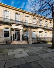 Cairn Hotel, Edinburgh
