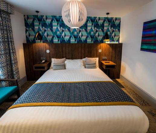Cairn Hotel, Edinburgh