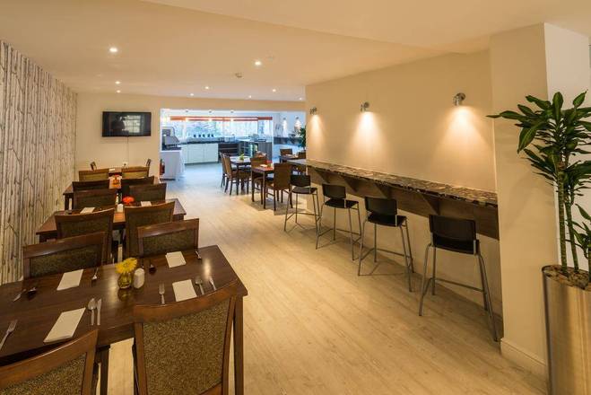 Cairn Hotel, Edinburgh