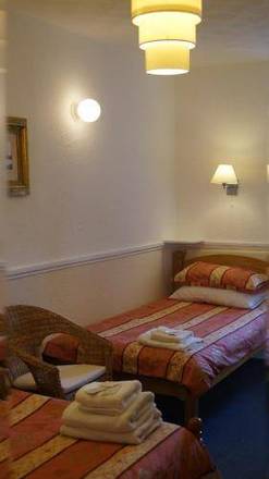 Hampton Court Guesthouse, Glasgow