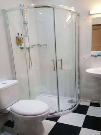 McLays Guest House, Glasgow