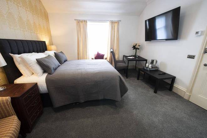 Ballantrae Hotel At The West End, Edinburgh