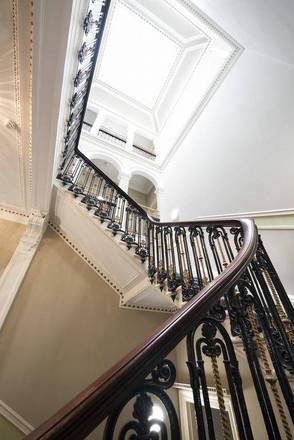 Ballantrae Hotel At The West End, Edinburgh