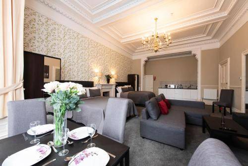 Ballantrae Hotel At The West End, Edinburgh
