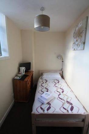 Hampton Court Guesthouse, Glasgow