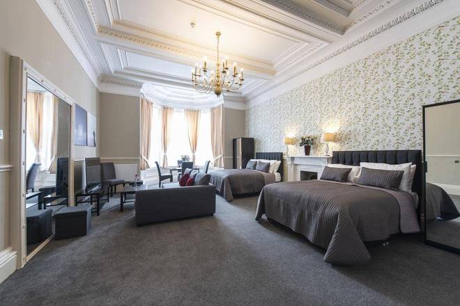 Ballantrae Hotel At The West End, Edinburgh
