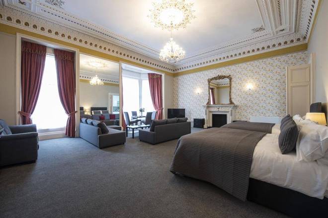 Ballantrae Hotel At The West End, Edinburgh