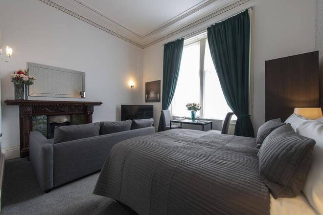 Ballantrae Hotel At The West End, Edinburgh