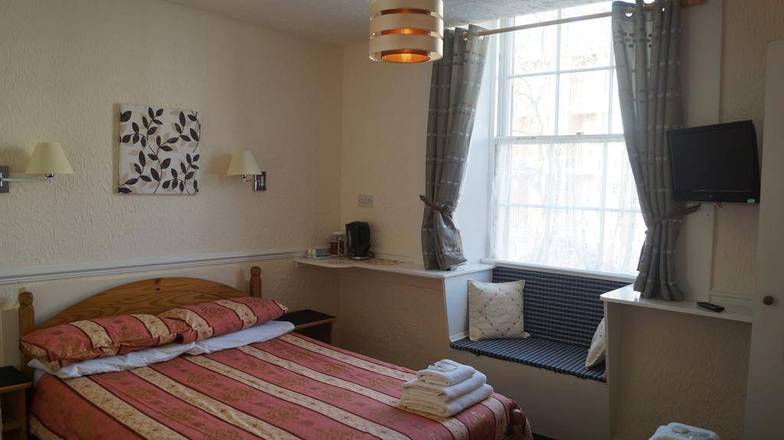 Hampton Court Guesthouse, Glasgow