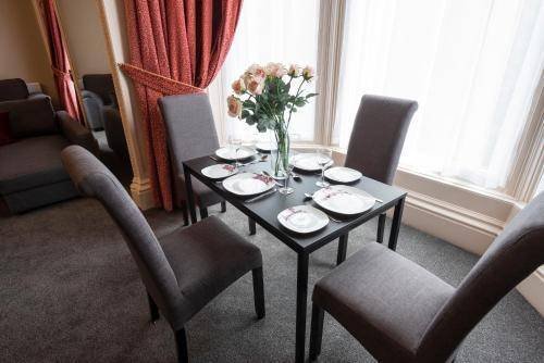 Ballantrae Hotel At The West End, Edinburgh