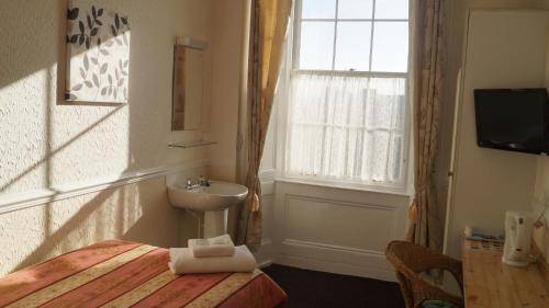 Hampton Court Guesthouse, Glasgow
