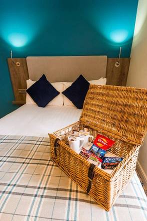 Cairn Hotel, Edinburgh