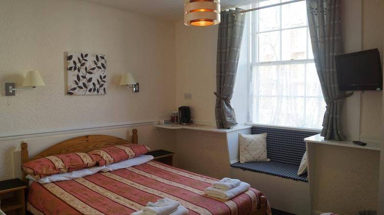 Hampton Court Guesthouse, Glasgow
