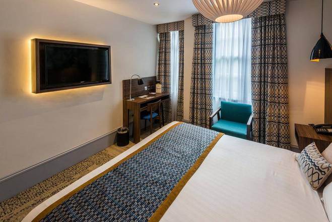 Cairn Hotel, Edinburgh