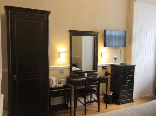 The Lairg Hotel, Edinburgh
