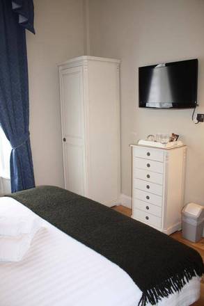 The Lairg Hotel, Edinburgh